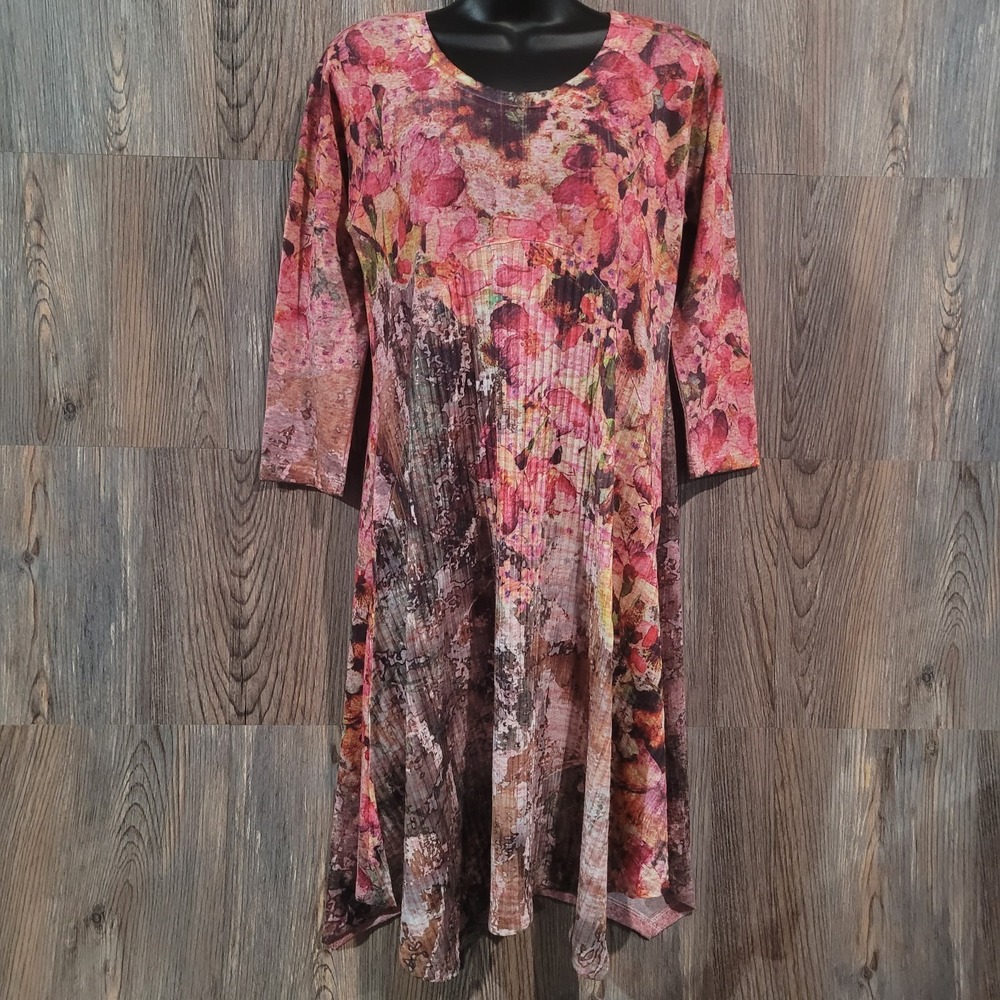 CUBISM Los Angeles Lightweight Knit A-Line Mini Dress Sz M Abstract Floral Artsy
